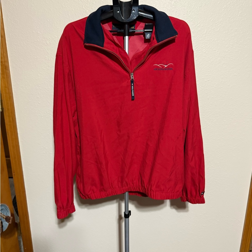 Tommy Hilfiger Red Pullover with Navy‎ Accents